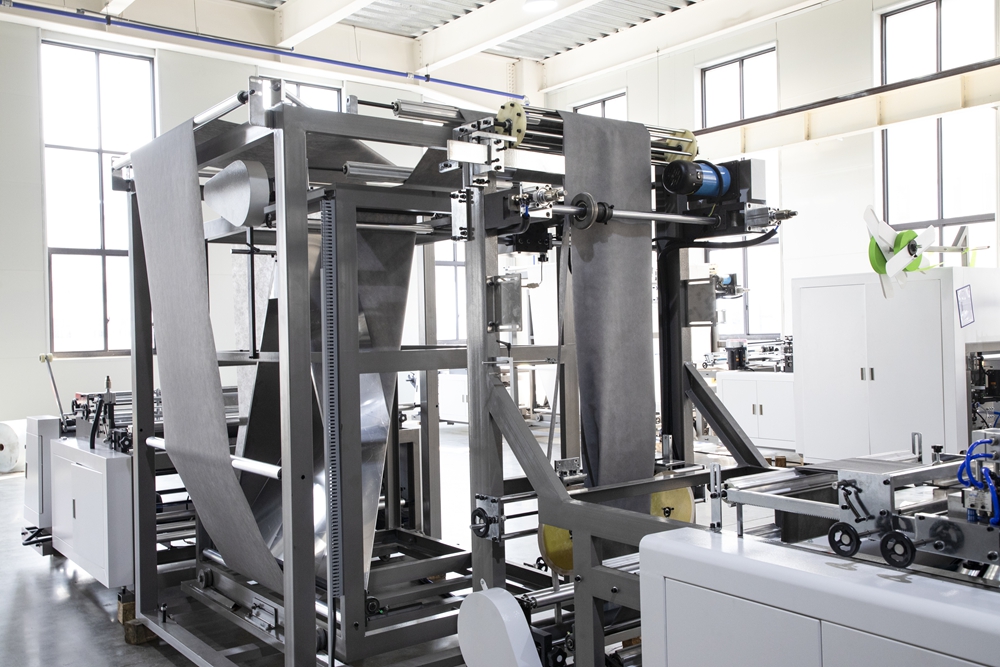 Smart 17-C700/800 Nicht gewebter D-Cut-Taschenherstellung Maschine